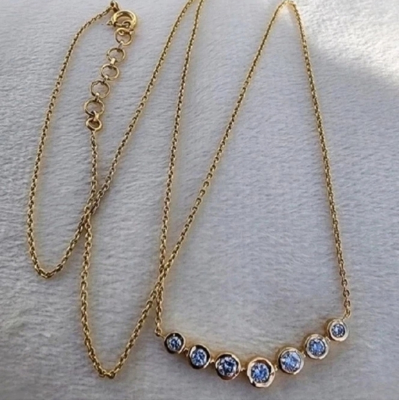 Jewelry - Elegant 14K 18k Necklace